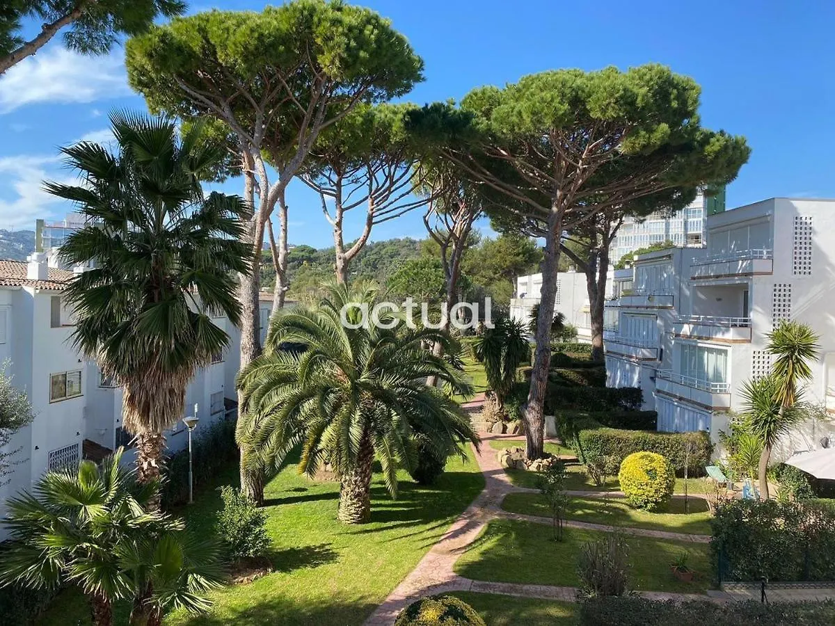 Politur J-30 Apartment Platja d'Aro Spain